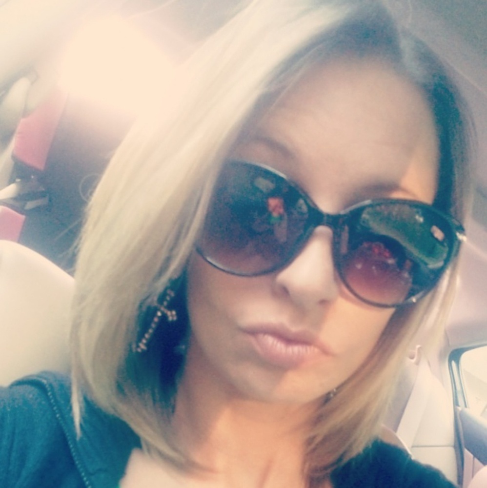 Meet your Posher, Crissy